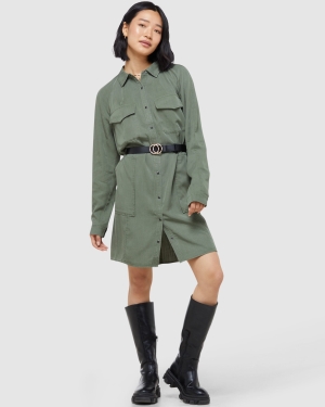 Superdry Code Essential Tape Kleider Schwarz | BANRLKS-06
